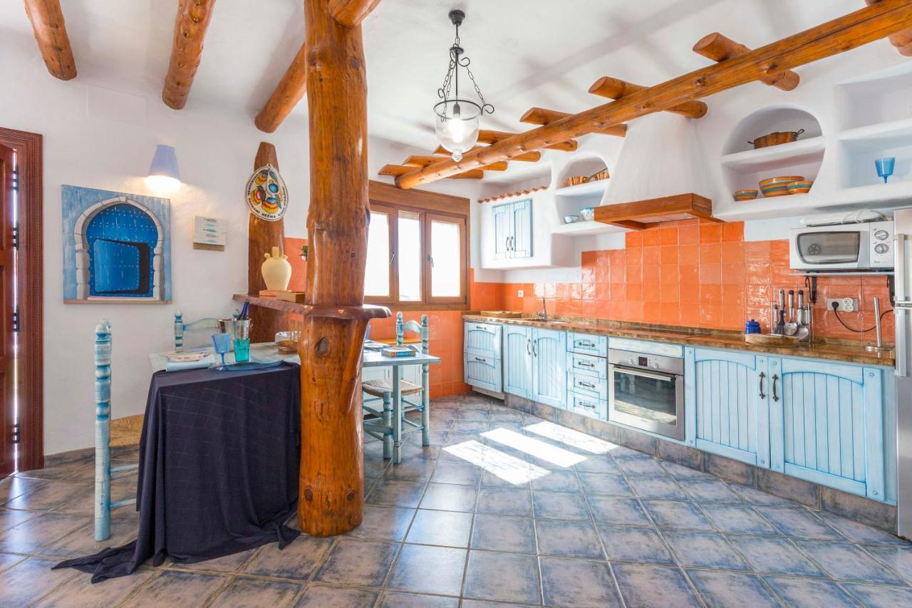 La Ballena Azul Conil كاديز المظهر الخارجي الصورة